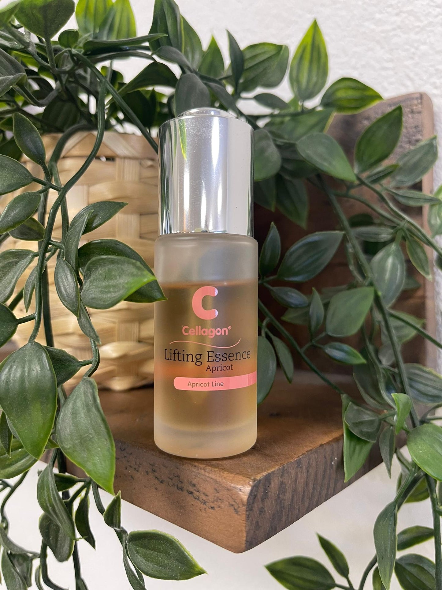 Cellagon - Lifting Essence Apricot Serum