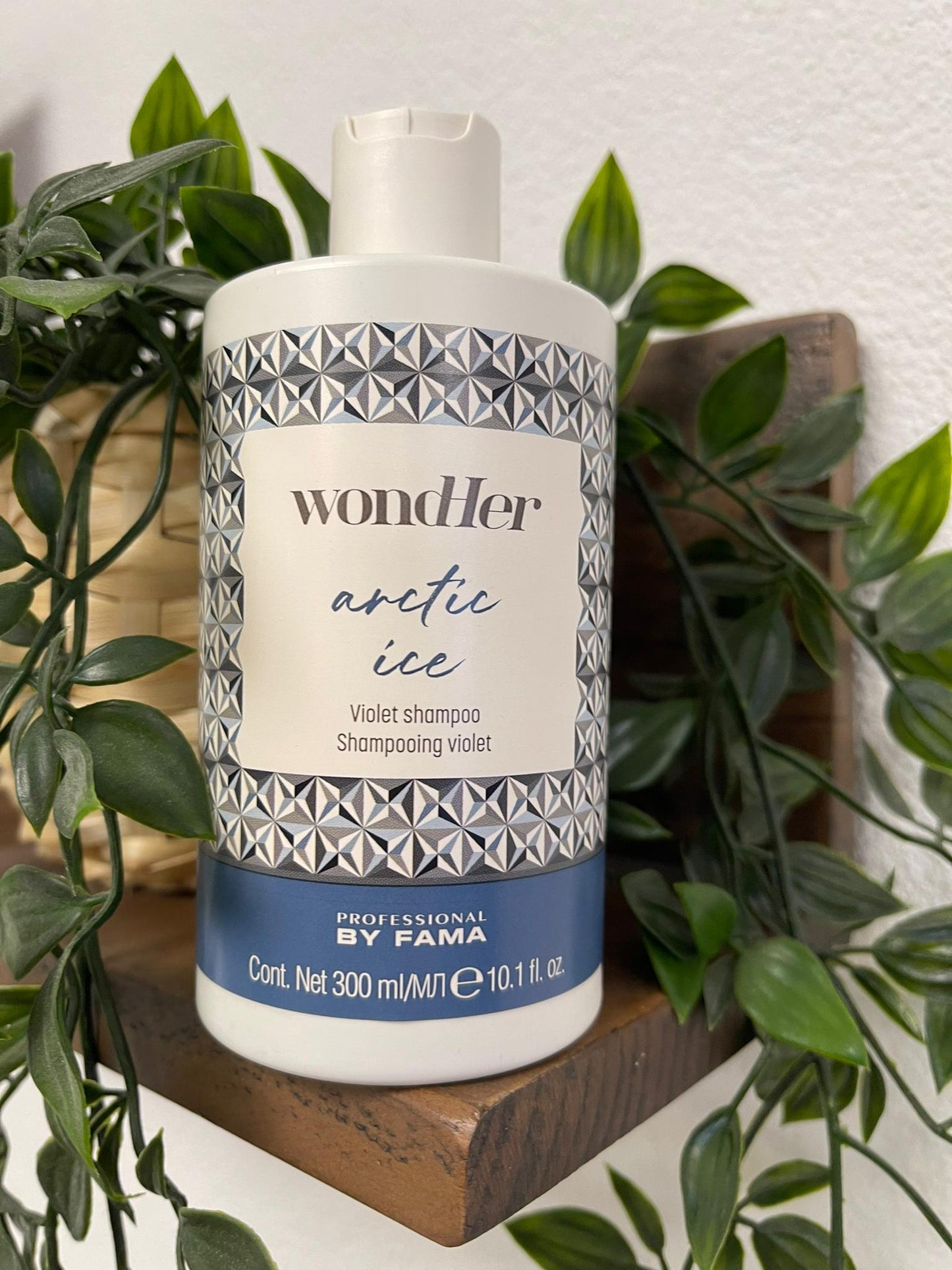 WondHer - Arctic Ice Violet Shampoo