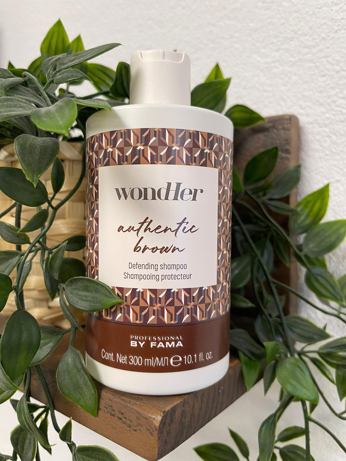 WondHer - Authentic Brown Defending Shampoo
